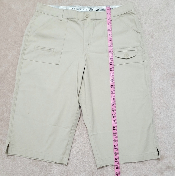 LEE Woman's Capri Flat Front Pants Stretch Comfort Waistband Size 16 - Picture 6 of 12